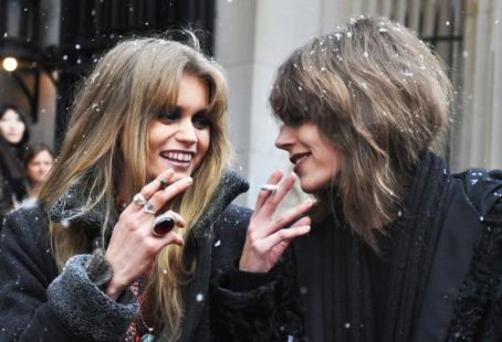 abbey lee kershaw and freja beha i have become obbsessed with these two 