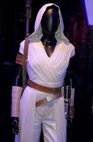 Daisy Ridley Star Wars Rise of Skywalker Rey costume