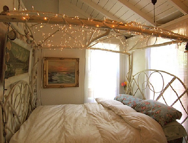 LoveUPaperly: Dreamy Beds with Canopy's and Lights