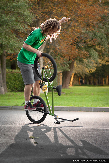 Zdjęcia rowerowe - bmx flatland