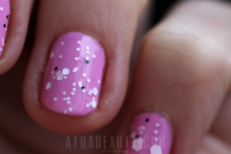 My Secret • 204 Candy Pink & 221 Polite Dots