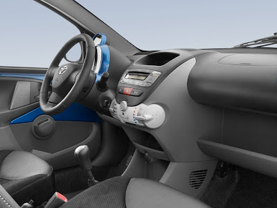 2009 Toyota Aygo interior