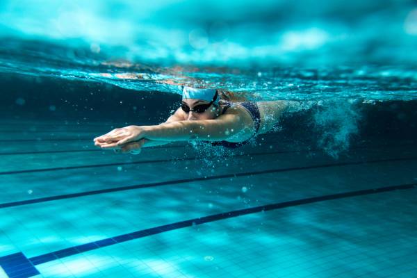 Land-Based Strength Training Encourages Swimming Speed