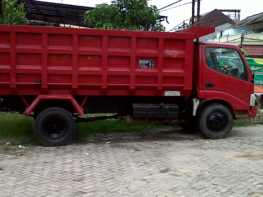 Foto Modifikasi  Mobil Toyota Dyna  130 Ht Duniaotto