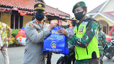 PPKM Darurat, Polres Serang Kota Salurkan Bantuan 10 Ton Beras