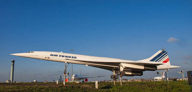 jiemve, vue latérale du Concorde à l'Aéroport de Roissy, Charles de Gaulle