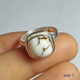 silver gemstone rings,