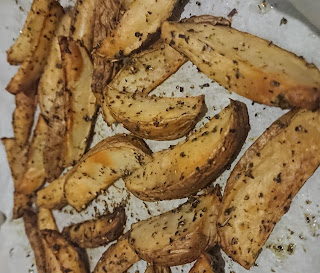 baked gluten free potato wedges