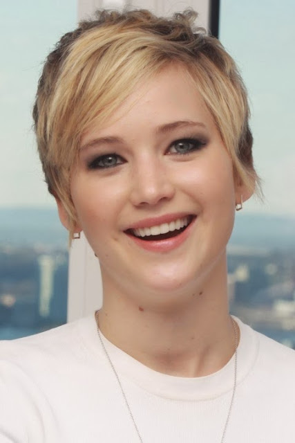 Jennifer Lawrence Short Hairstyles Season