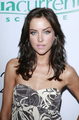 Jessica Stroup