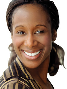 Woman with Oblong face shape. Dark-skinned stock photo model.