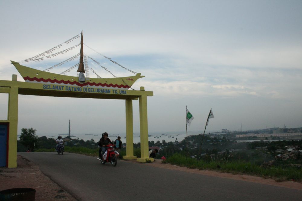 Gate Design Disain Gapura Unik