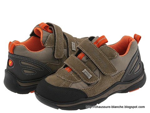 Chaussure blanche:9957C-{510911}