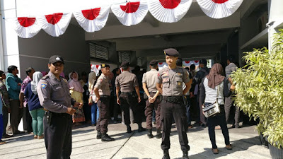 Merasa Terganggu Aktivitas Tambang, Puluhan Petani Beber Gelar Datangi DPUP DIY