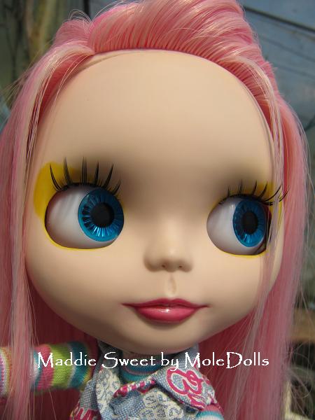 Maddie Sweet OOAK Blythe Doll by MoleDolls