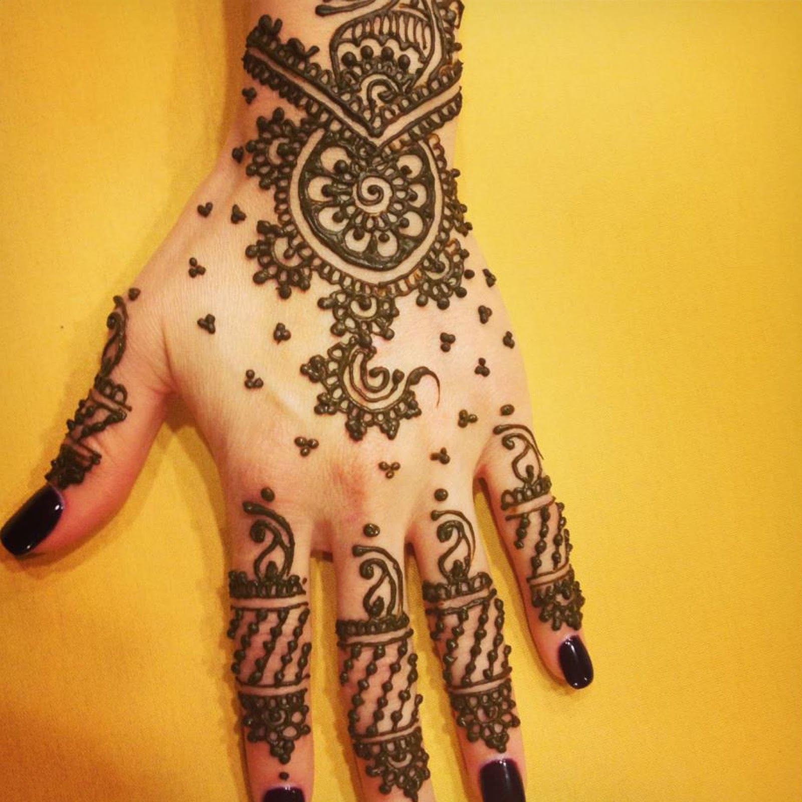 22 Excellent Henna Art Jari Tangan  makedes.com