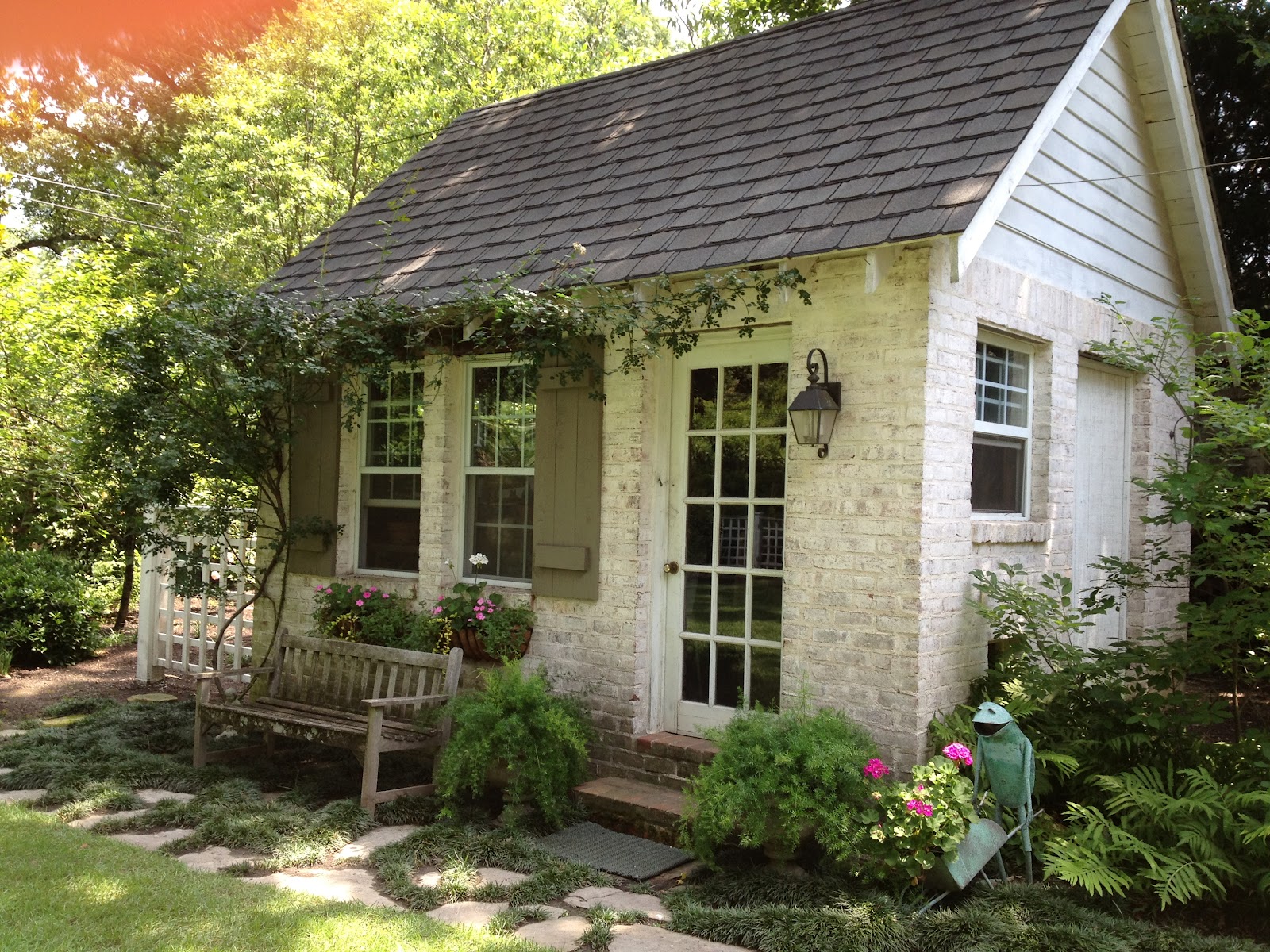 Dreamy Garden Sheds. Forget the man cave, it's all about the She-Shed!