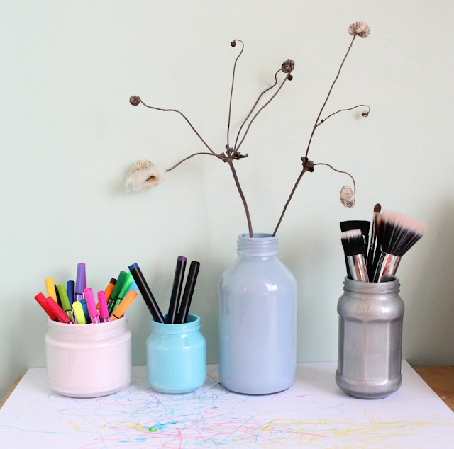 How to colour glass jars