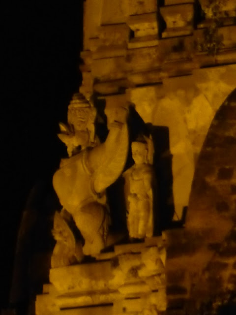 Garuda en el Wat Ratchaburana
