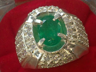 natural emerald zamrud