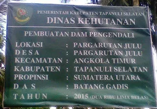 Pembuatan DAM Pengendali Tak Jelas