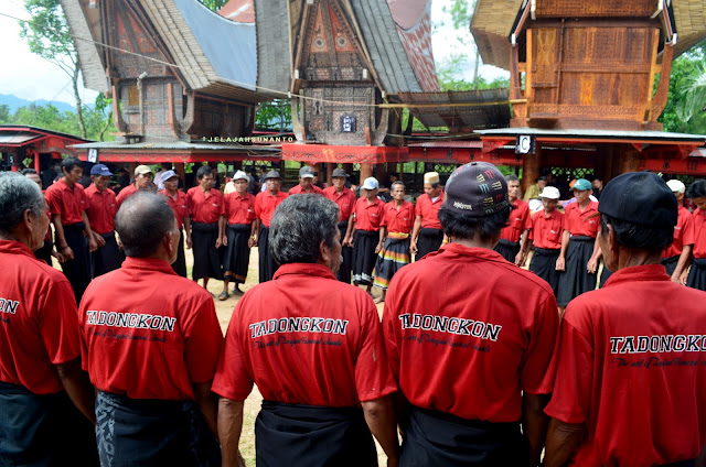 rangkaian upacara rambu solok Toraja || JelajahSuwanto