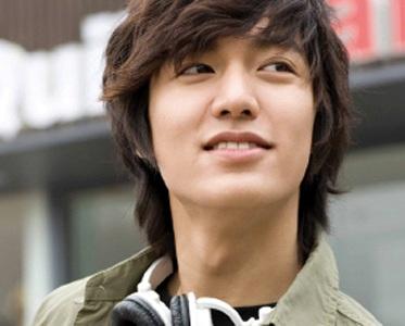 Foto Lee Min Ho Artis Populer Korea