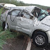 Idosa morre e homem fica ferido após acidente em rodovia na Bahia; veículo ficou destruído