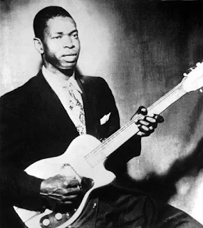 Elmore James, rey del slide guitar y Bluesman