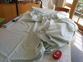 Creates Sew Slow: Glamourous Sewing duvet cover alteration