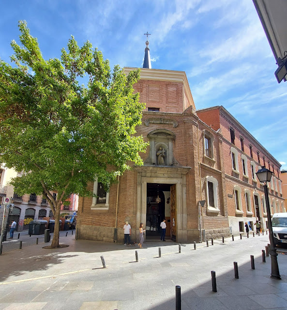 Actual Iglesia de San Antonio de los Alemanes. Calle de la Puebla. https://leafmadrid.com/es/san-antonio-de-los-alemanes-una-joya-desconocida-madrid/