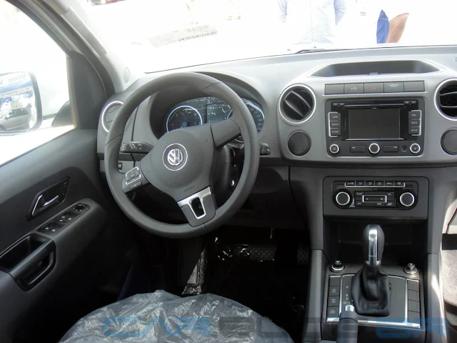 Volkswagen Amarok Highline Automática - INTERIOR