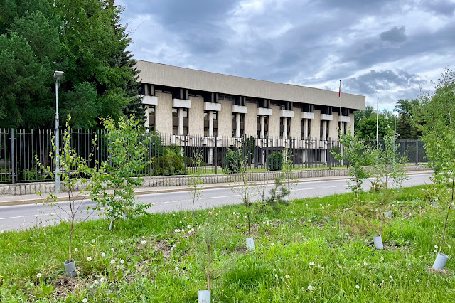 Мосфильмовская улица, посольство Болгарии