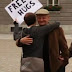 Free Hugs in Sondrio Italy? – Video