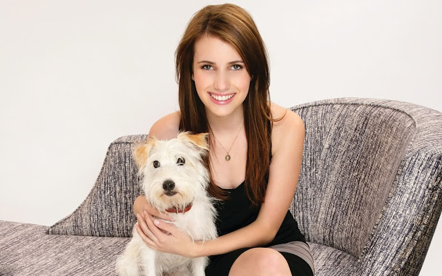 Emma Roberts HD Wallpapers Free Download