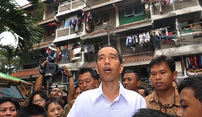 Jokowi Buru Calo Rumah Susun Marunda