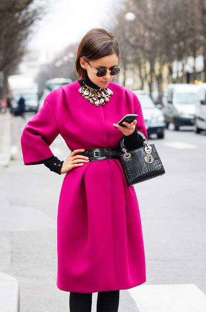 pink-coat-winter-necklace