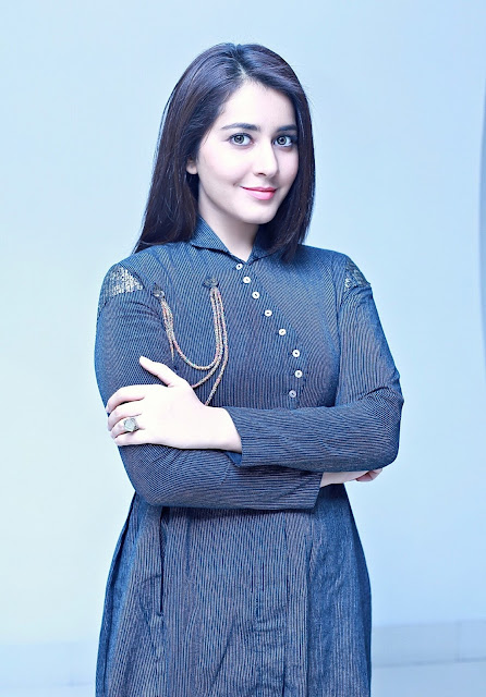 Raashi Khanna in Blueprint by Navya and Divya Niranjan Kurta