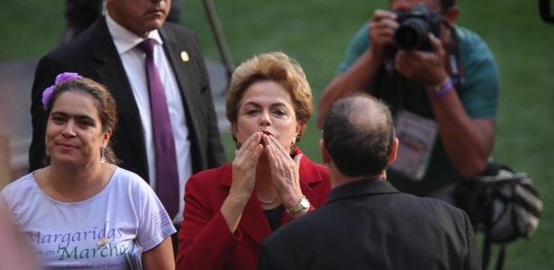 Governo nega licença do governador e diz que Planalto sinaliza com visita da presidenta Dilma