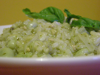 Risotto estivo con fave e pesto 