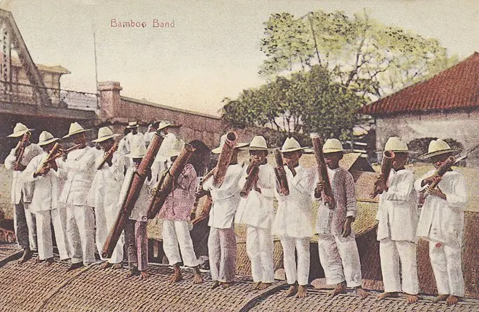 Musikong bumbong, circa 1910