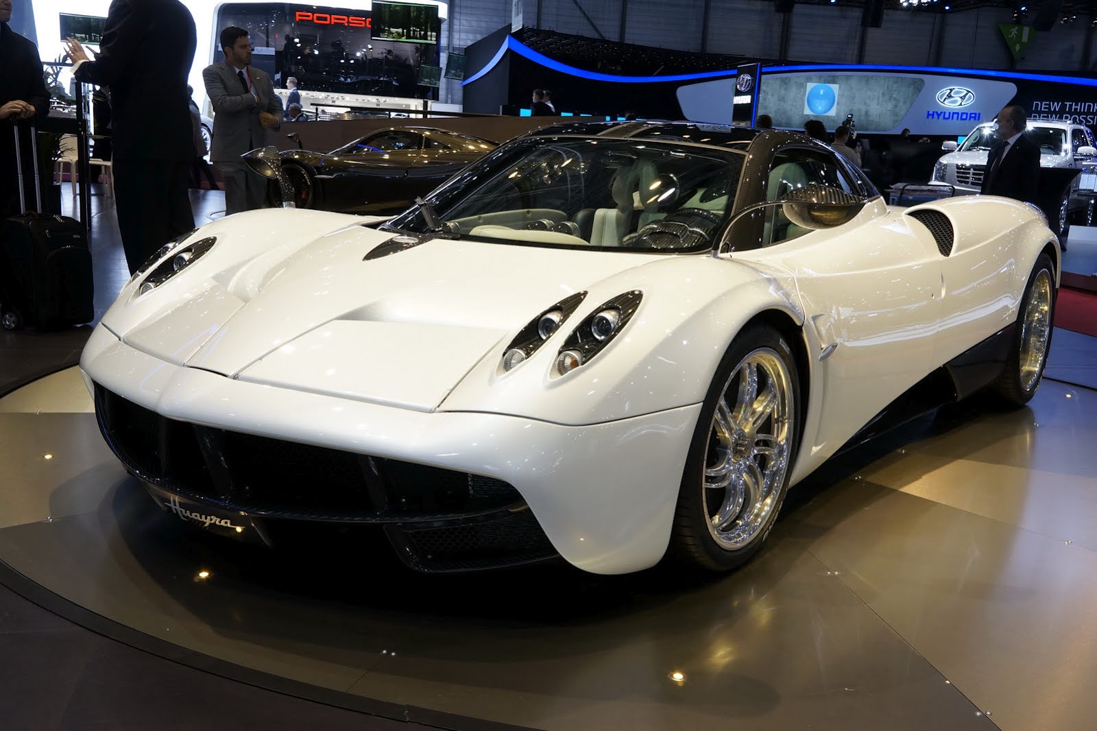 Pagani Huayra