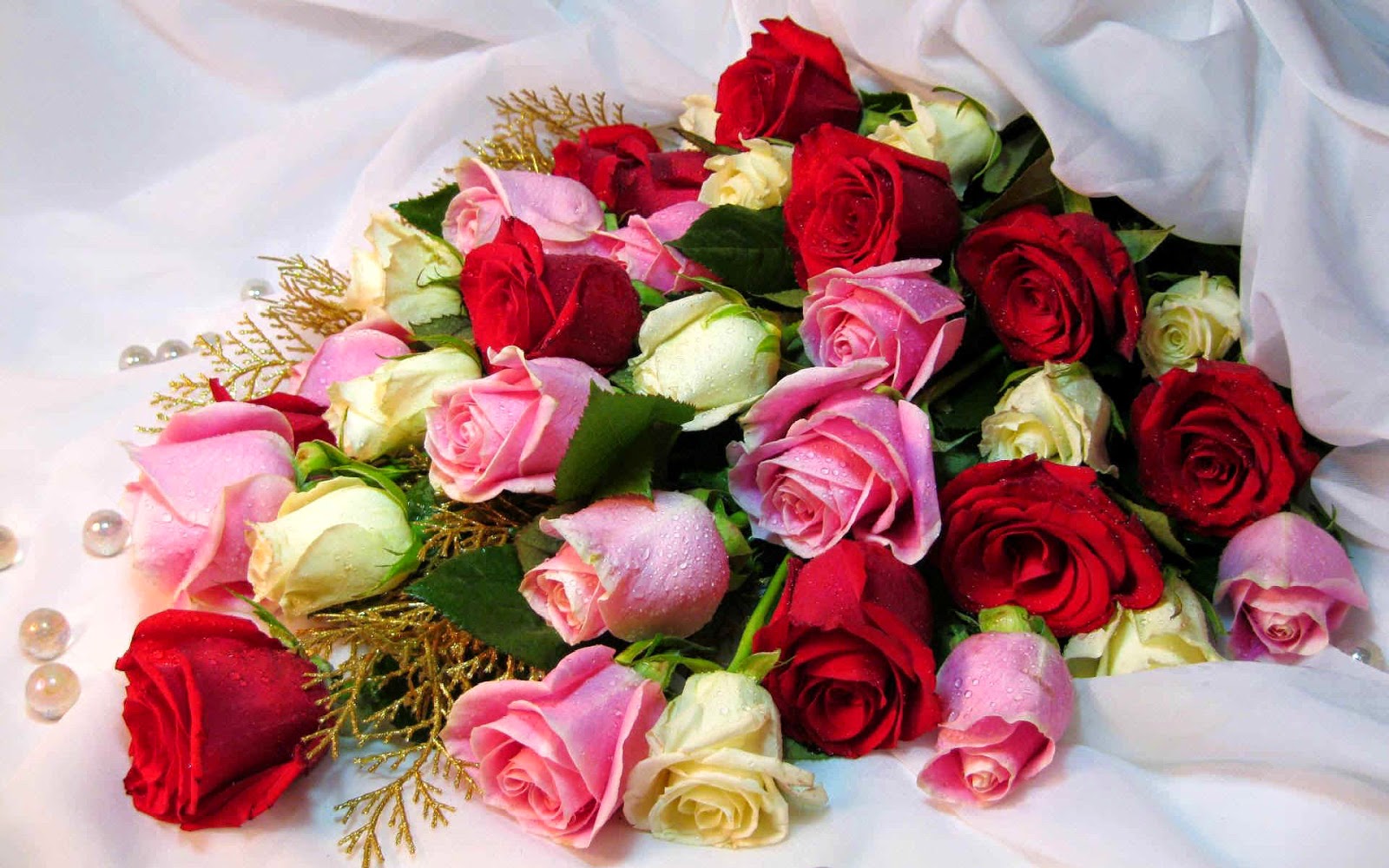 beautiful bouquet of roses