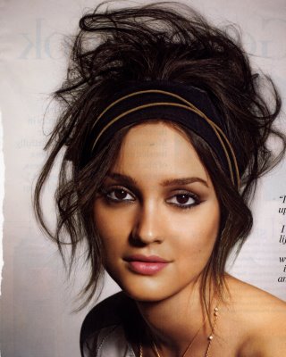 prom updos for short hair 2011. prom updos 2011 for long hair.