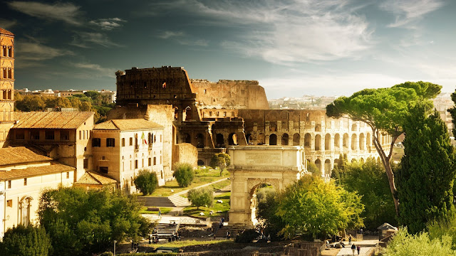 Colosseum Rome Tourist City