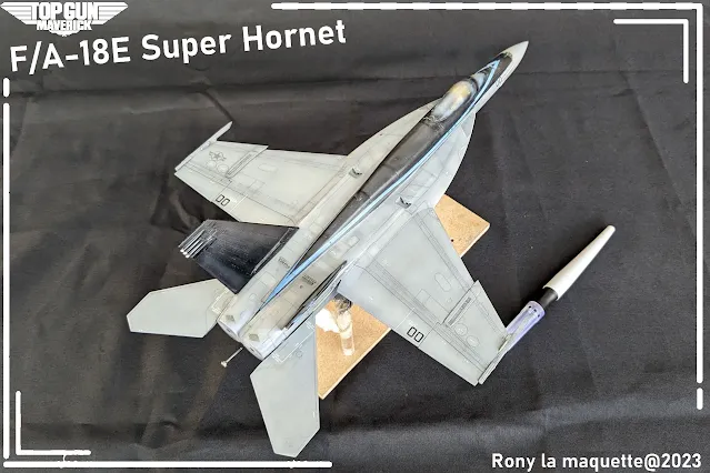 Les lignes de structure du Super-Hornet.