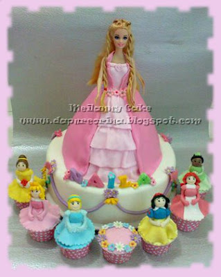 Kue Ulang Tahun Anak- Barbie Cake  & Princess Cup cake