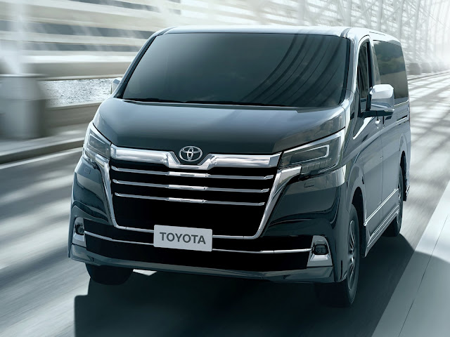 Toyota Granvia 2019