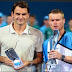 Hewitt beats Federer to win Brisbane International