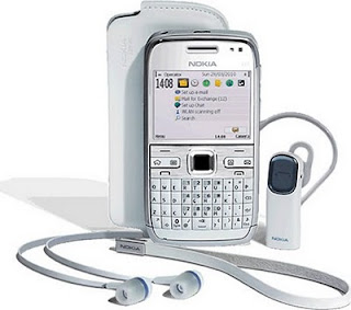 Nokia E72 White Edition, White Color